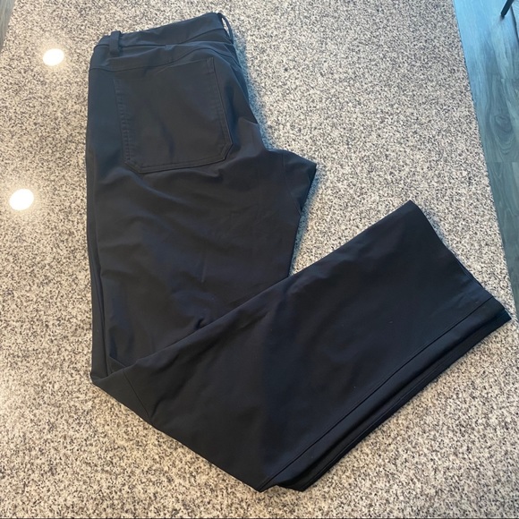Mens Lululemon ABC Pant Classic - Picture 4 of 5